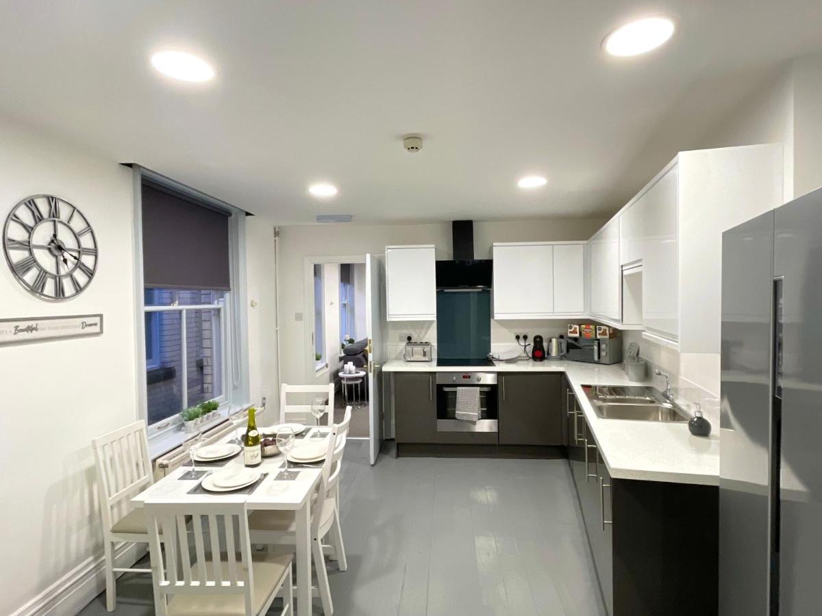 Central Penthouse By Hnfc Stays Newcastle-upon-Tyne Extérieur photo