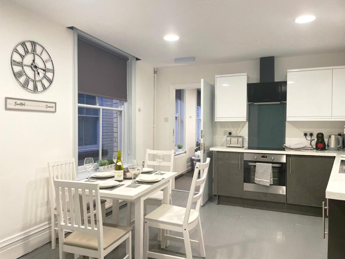 Central Penthouse By Hnfc Stays Newcastle-upon-Tyne Extérieur photo
